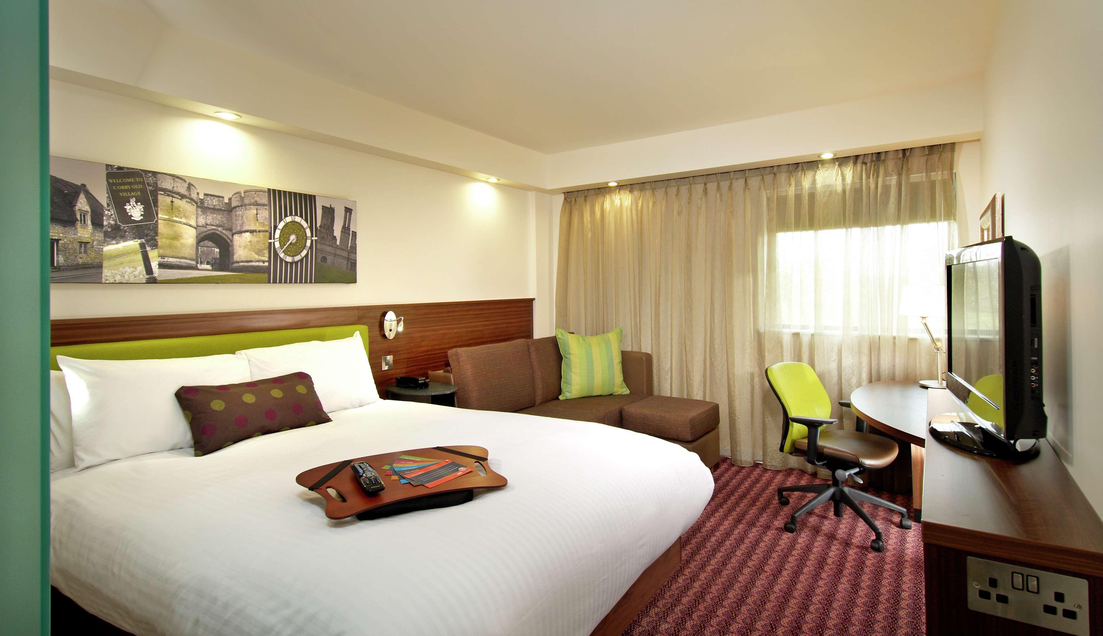 Hotel Hampton By Hilton Corby Zimmer foto
